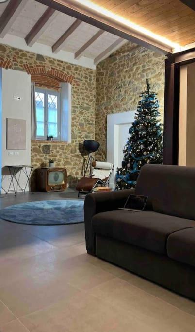 Appartamento Loft Officina Di Leonardo Nel Centro Di Vinci Esterno foto