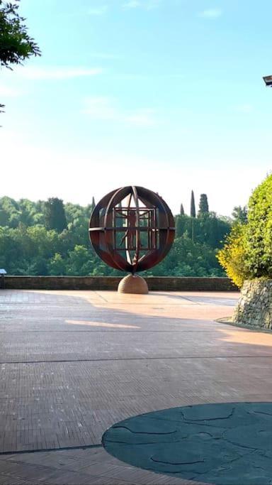 Appartamento Loft Officina Di Leonardo Nel Centro Di Vinci Esterno foto